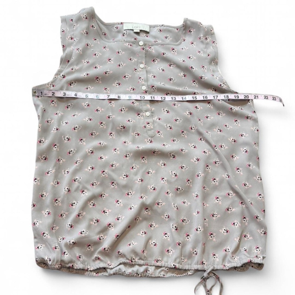 Loft Gray Floral Cinched Waist Blouse, Women's Size L - Picture 7 of 8